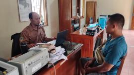 BPJS NON AKTIF, KALURAHAN DIBANJIRI WARGA UNTUK PENGANTAR REAKTIVASI BPJS KEMBALI